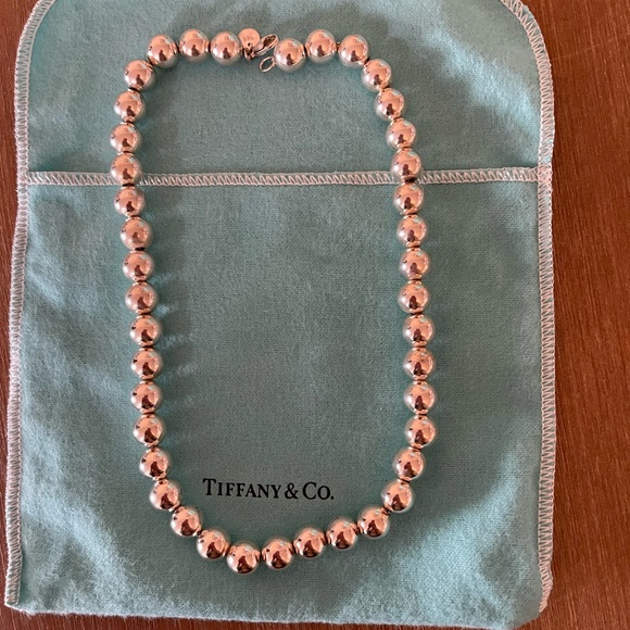 Tiffany HardWear
Ball Necklace and Bracelet - Picture 3 of 4